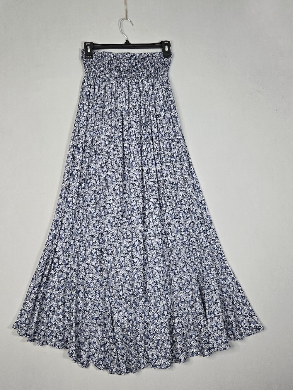 Rachel Zoe Blue White Floral Maxi Skirt Smocked Waist Hi Low Hem Size XS - Picture 10 of 15